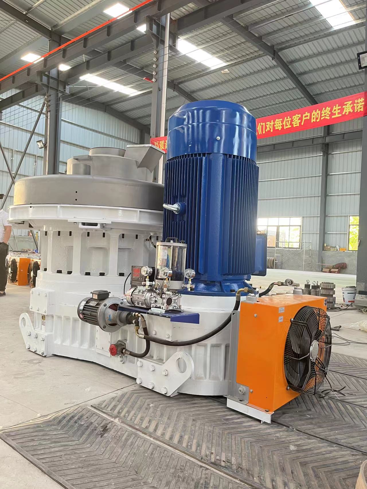 เครื่องอัดเม็ดชีวมวล.jpg เครื่องอัดเม็ดชีวมวล.jpg