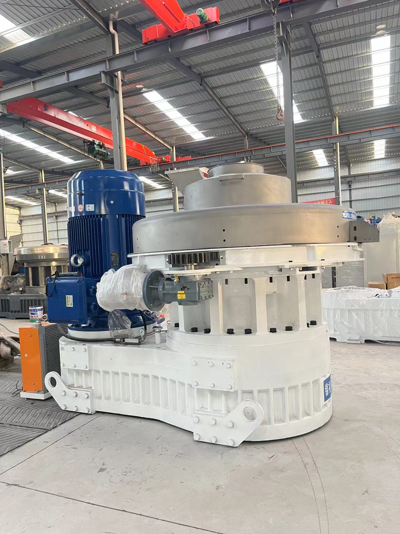 เครื่องอัดเม็ดไม้.jpg เครื่องอัดเม็ดไม้.jpg