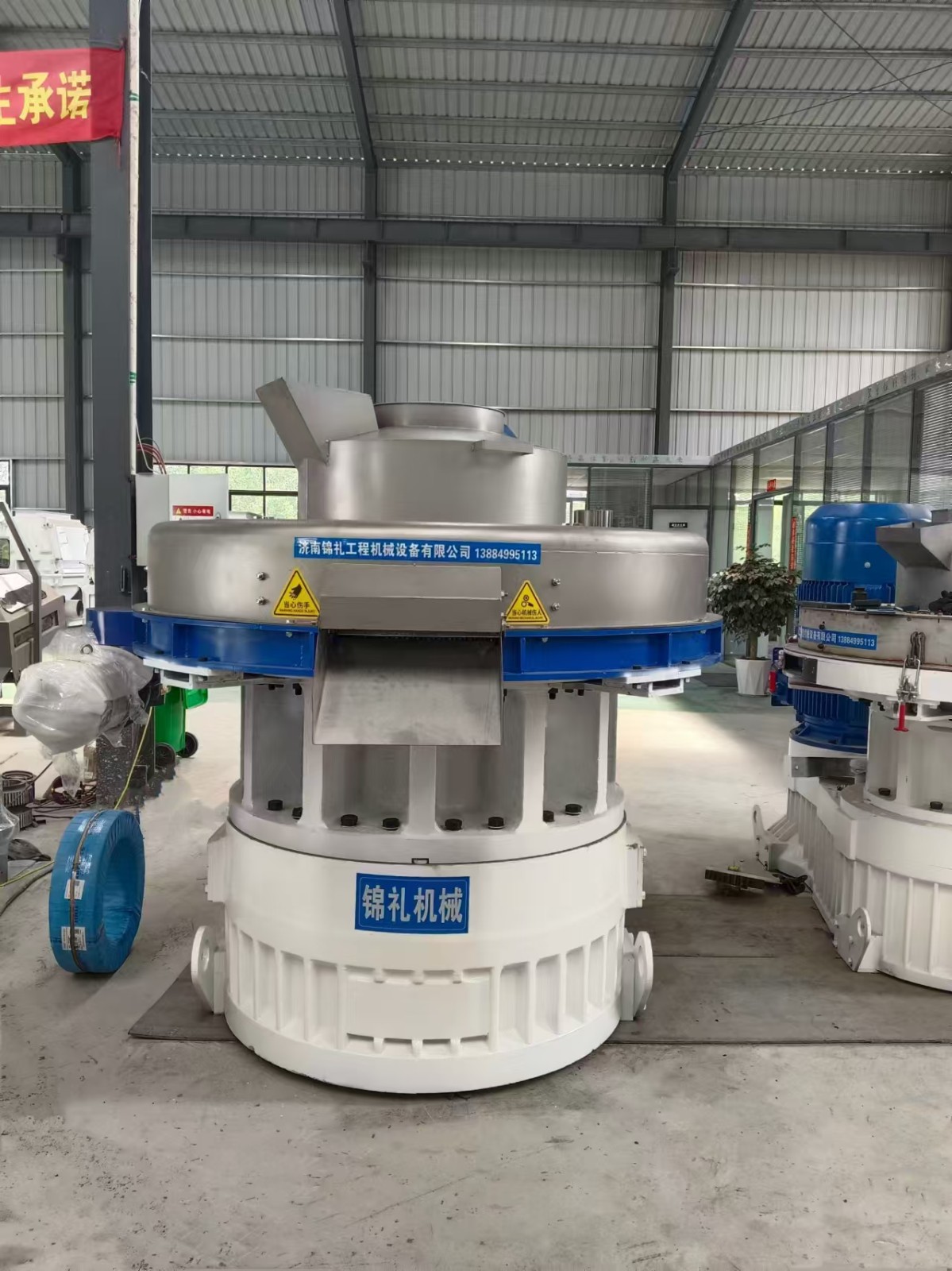 เครื่องอัดเม็ดแกลบ.jpg เครื่องอัดเม็ดแกลบ.jpg